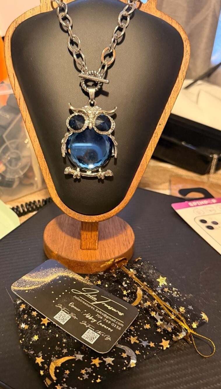 - Vintage Owl Crystal  Necklace